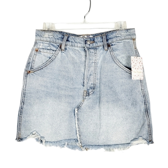 FREE PEOPLE Brea Cutoff Denim Skirt in Mile High Blue NWT - Picture 1 of 6
